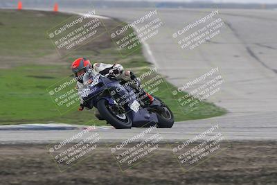 media/Nov-29-2025-TrackDaz (Sat) [[10ae2d9bce]]/A Group/Session 3 (Outside Grapevine)/